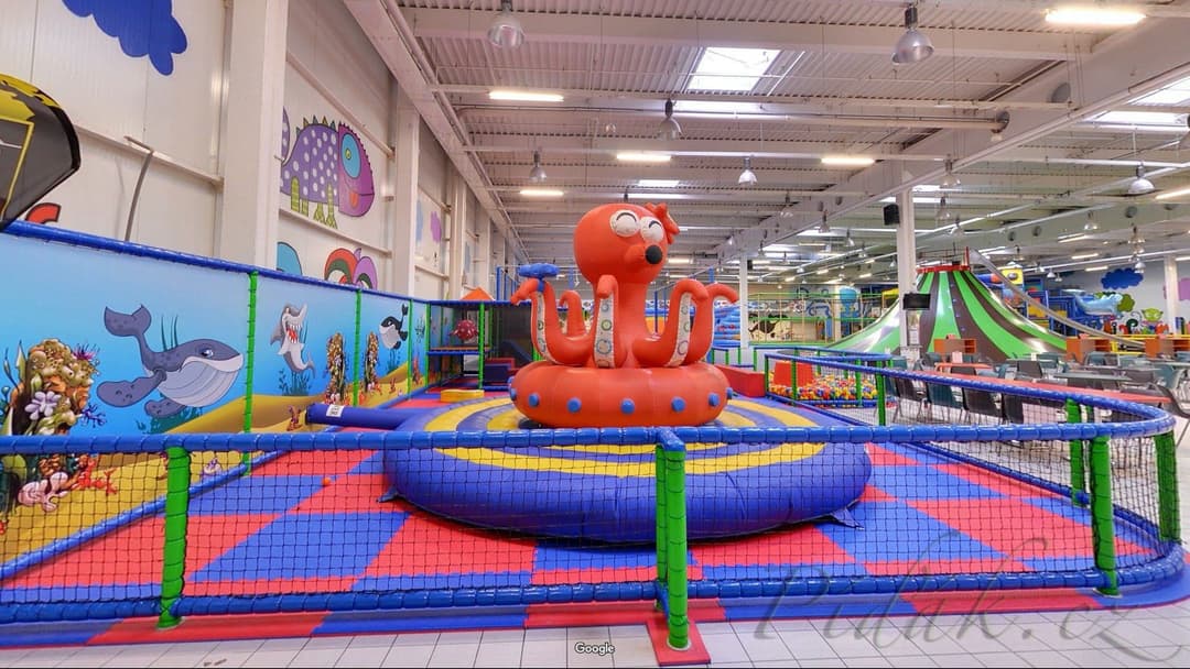 1. obrázek Tongo - Hradec Králové