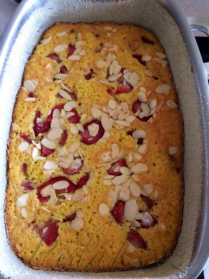 1. obrázek Bublanina s mandlemi 