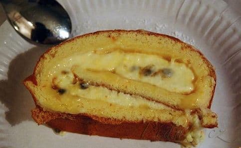 1. obrázek Kokosová roláda s ovocem