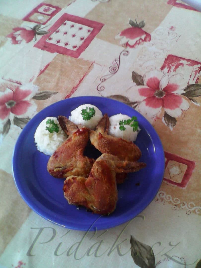 1. obrázek Recept - Obalená kuřecí křidélka a rýže