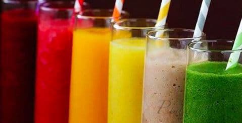 Obrázek 10 receptů na Smothies - ovocné šťávy jsou vynikající pro vaše tělo