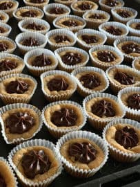 Obrázek Arašídové mini košíčky s náplní