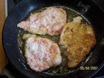 4. obrázek Vepřové plátky na kari se špenátem a amoletkami 