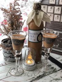 Obrázek Vánoční karamelový likér se skořicí