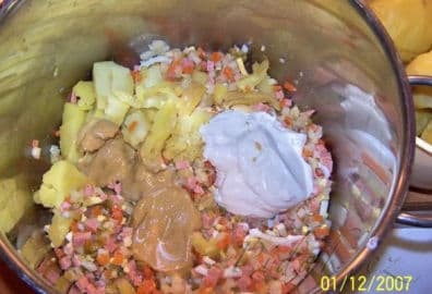 11. obrázek Bramborový salát - vynikající 