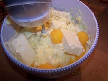 9. obrázek Žloutkové věnečky