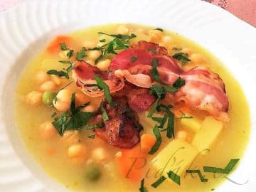 Obrázek Cizrnová polévka s restovanou slaninou podle paní Jany