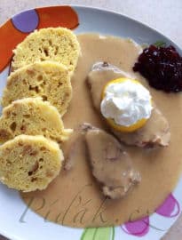 Obrázek Svíčková omáčka s houskovým knedlíčkem podle Martiny