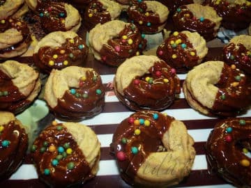 2. obrázek Ořechové věnečky 2. obrázek Ořechové věnečky