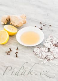 Obrázek Zázvorovo - citrónové bonbóny s hřebíčkem proti kašli